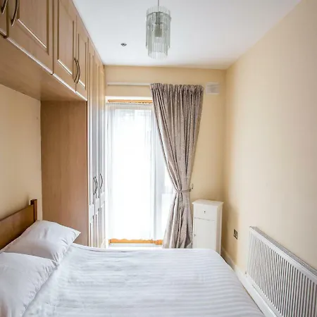 Wilford Court Apartment Bray